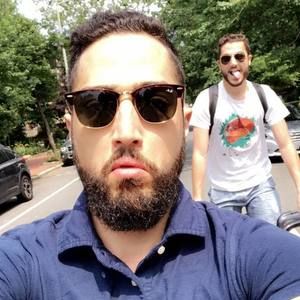 Meet your Posher, Hani